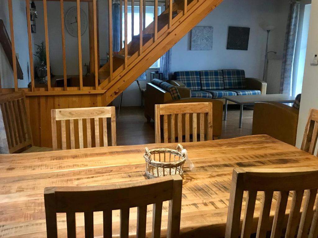 Happy Chalet room 5